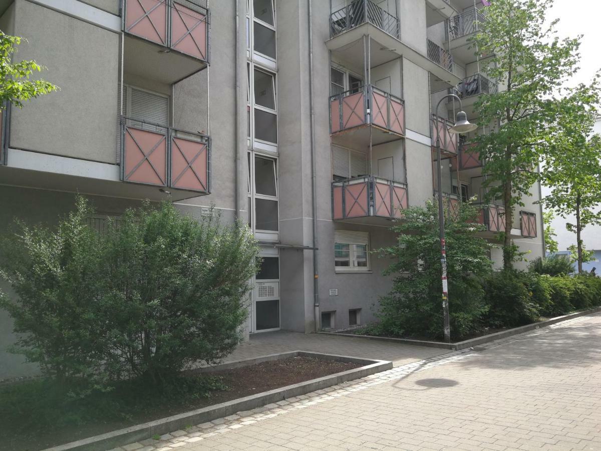 Quiet City-Apt, 4Min City-Center, 18Min Fair Nuernberg!!! المظهر الخارجي الصورة